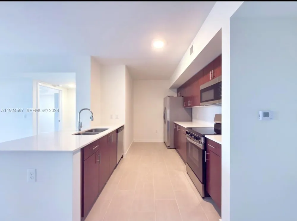 11239 NW 4th Ter #205 Sweetwater, FL 33172