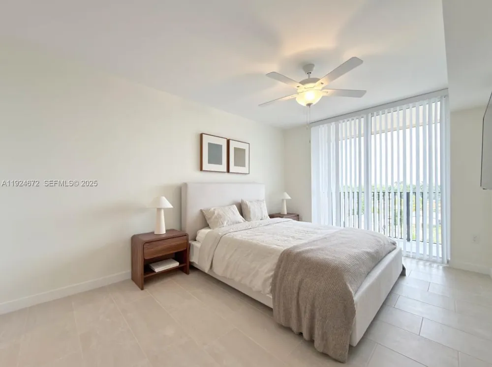 11239 NW 4th Ter #1 Sweetwater, FL 33172