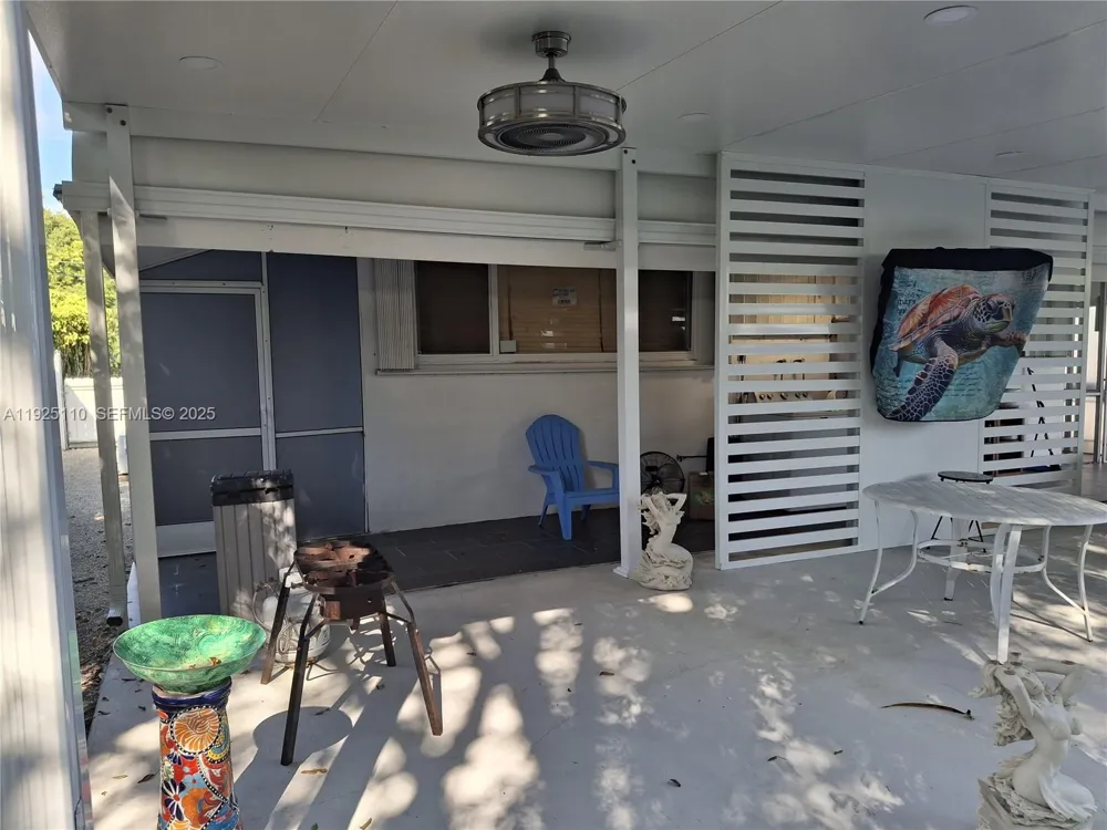 29 Bonefish Ave Key Largo, FL 33037