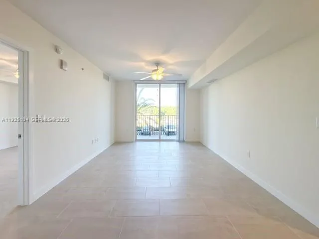 11239 NW 4th Ter #204 Sweetwater, FL 33172