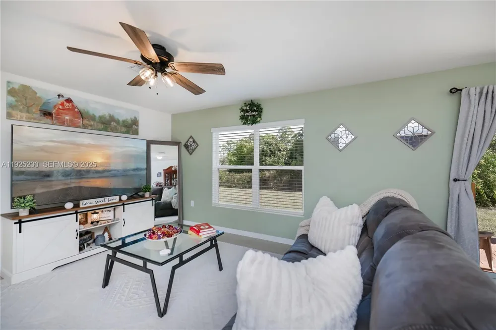 6058 S Moss Circle La Belle, FL 33935