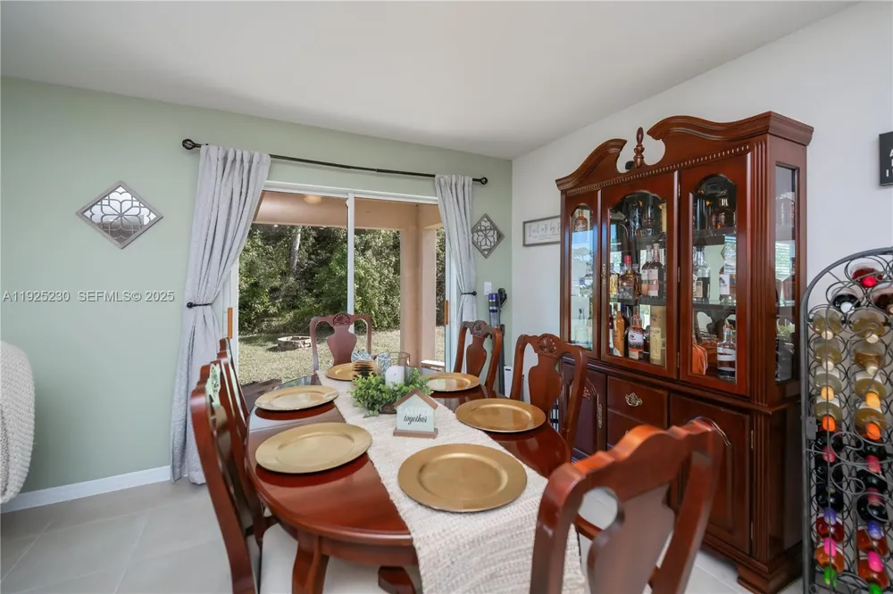 6058 S Moss Circle La Belle, FL 33935
