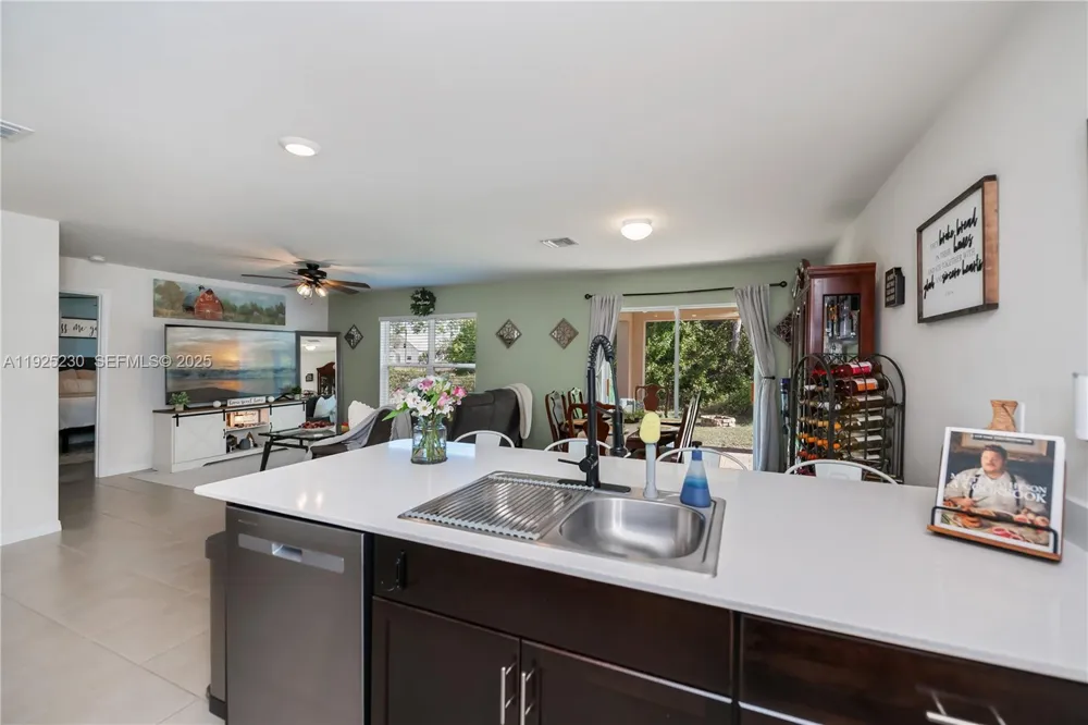 6058 S Moss Circle La Belle, FL 33935