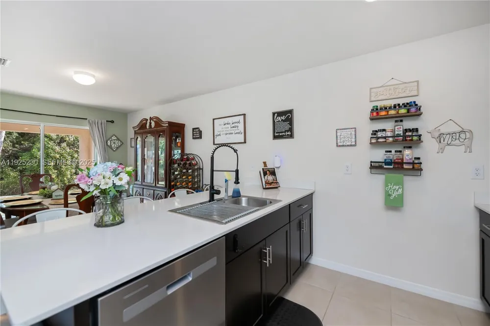 6058 S Moss Circle La Belle, FL 33935