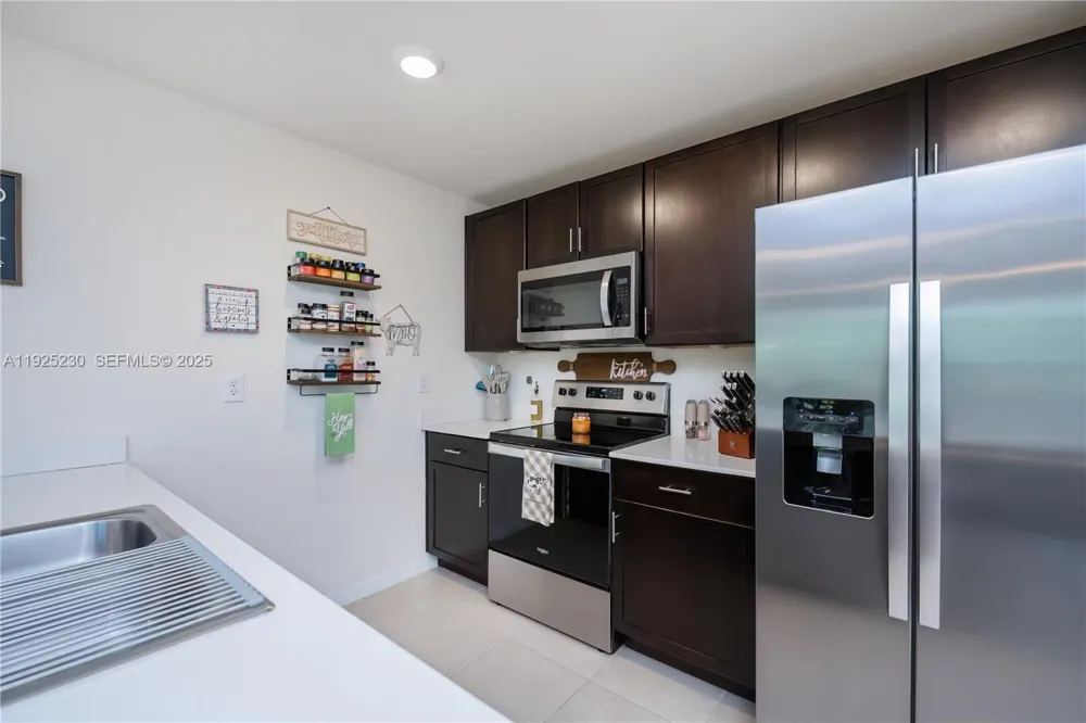 6058 S Moss Circle La Belle, FL 33935