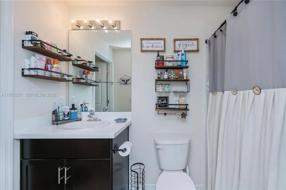6058 S Moss Circle La Belle, FL 33935