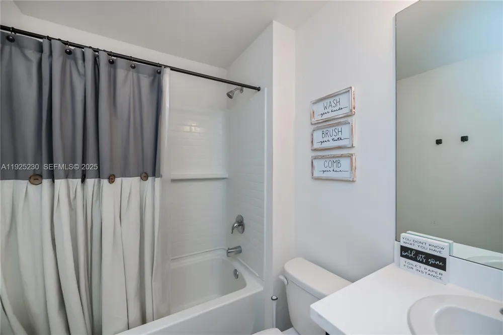 6058 S Moss Circle La Belle, FL 33935