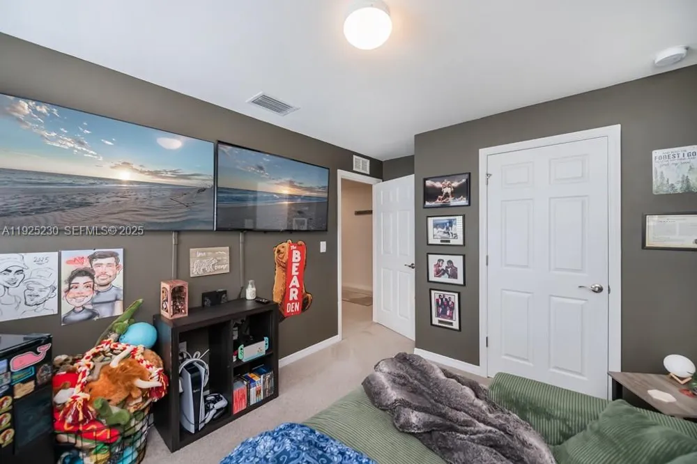 6058 S Moss Circle La Belle, FL 33935