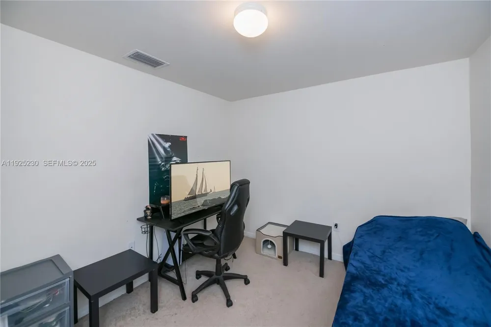6058 S Moss Circle La Belle, FL 33935