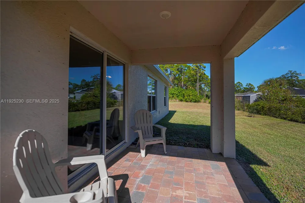 6058 S Moss Circle La Belle, FL 33935