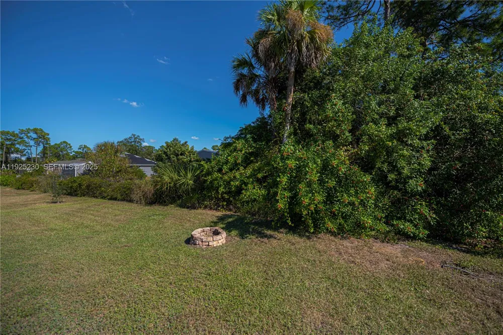 6058 S Moss Circle La Belle, FL 33935