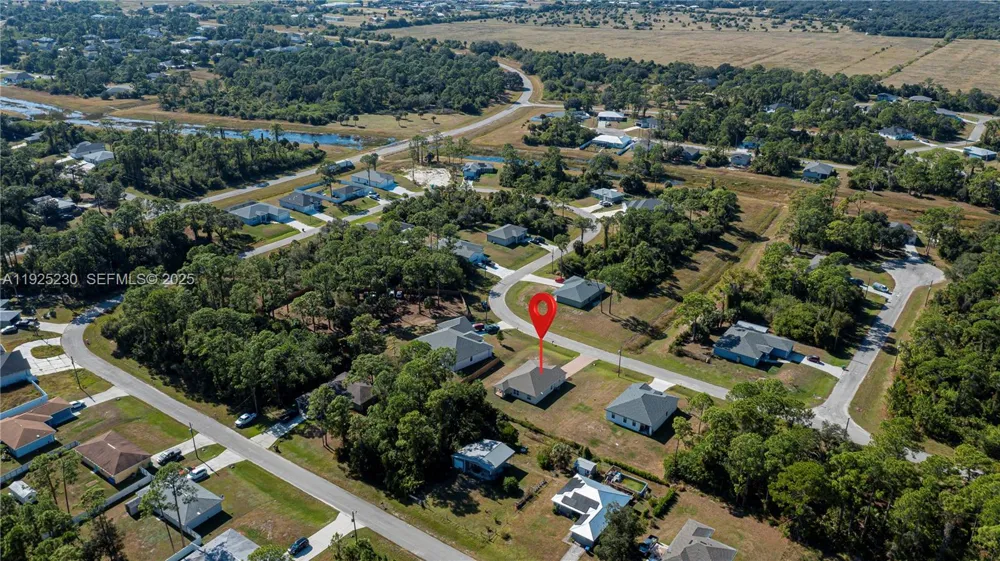 6058 S Moss Circle La Belle, FL 33935