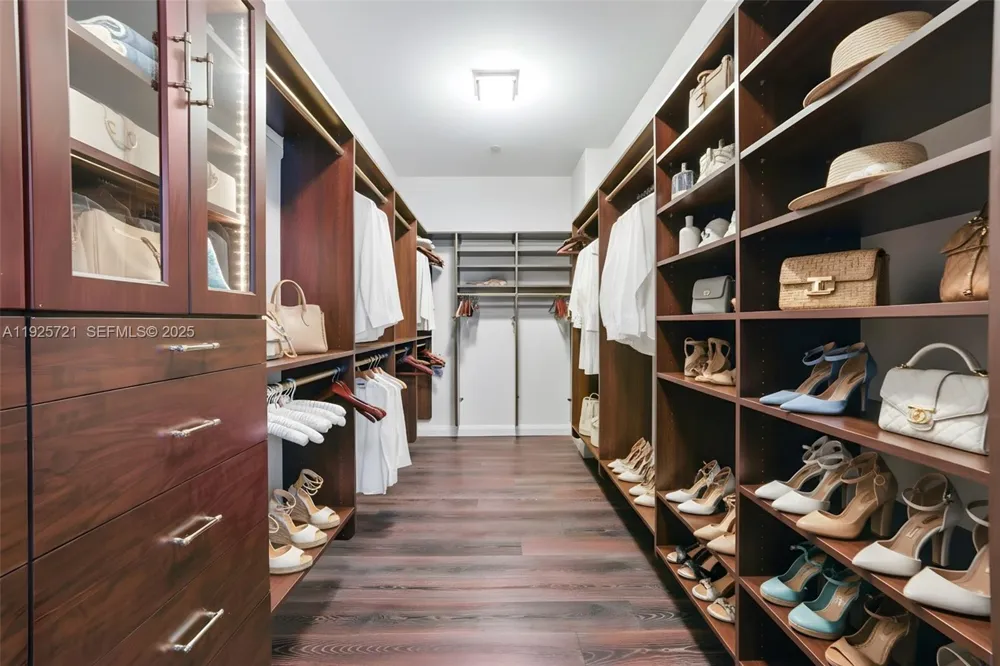 10295 Collins Ave #1203 Bal Harbour, FL 33154