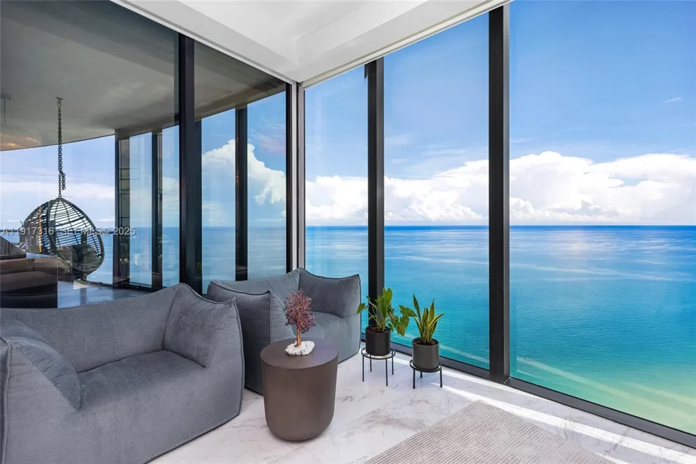 18555 Collins Ave #5501 Sunny Isles Beach, FL 33160