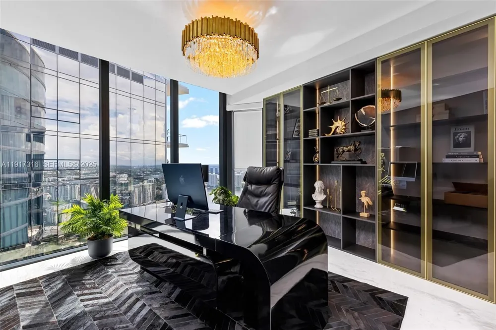 18555 Collins Ave #5501 Sunny Isles Beach, FL 33160