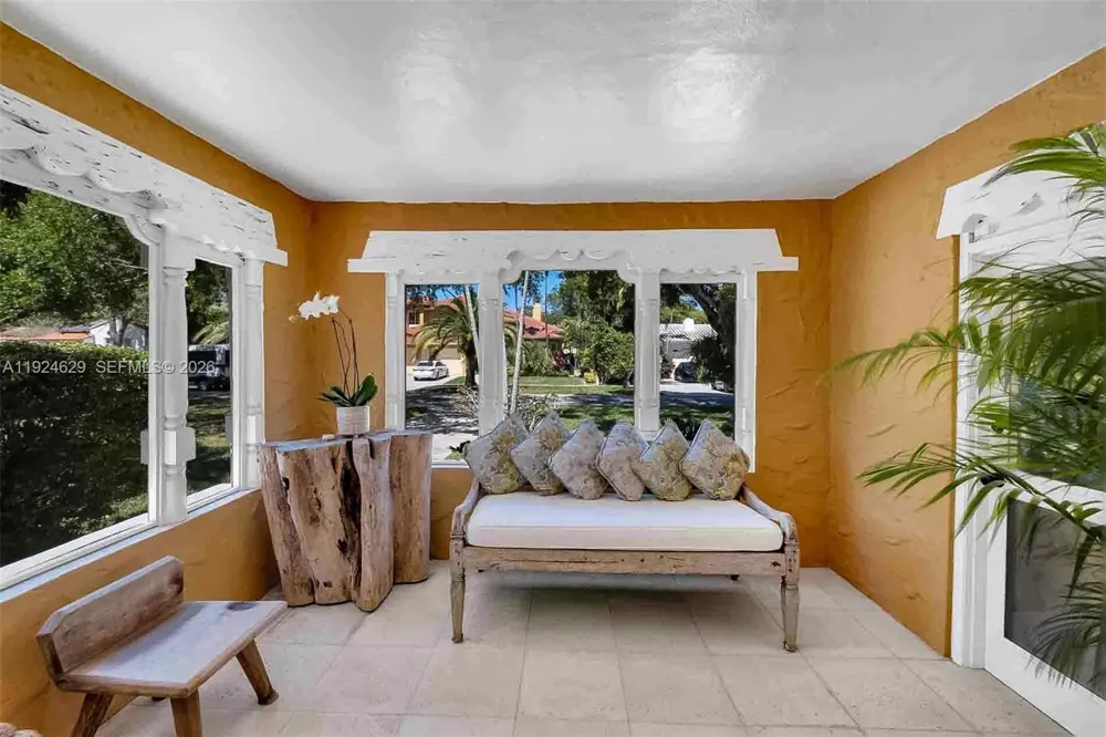 136 NE 101st St Miami Shores, FL 33138