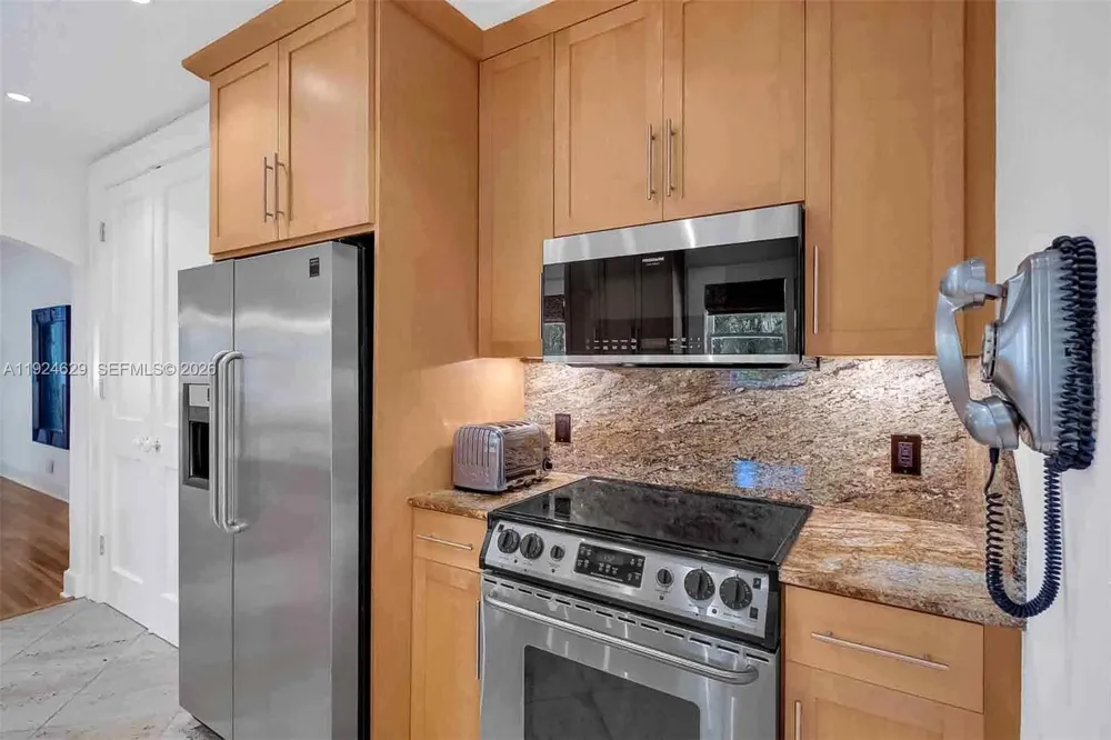 136 NE 101st St Miami Shores, FL 33138