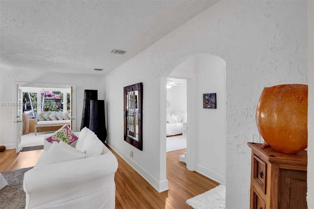 136 NE 101st St Miami Shores, FL 33138