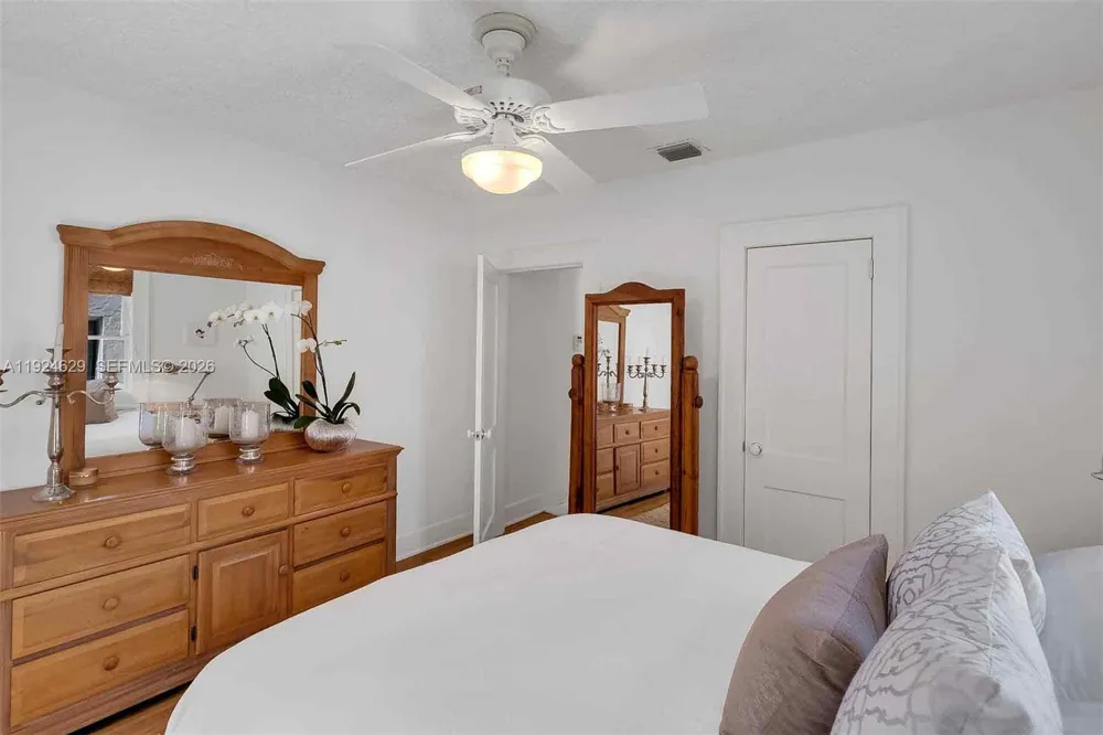 136 NE 101st St Miami Shores, FL 33138