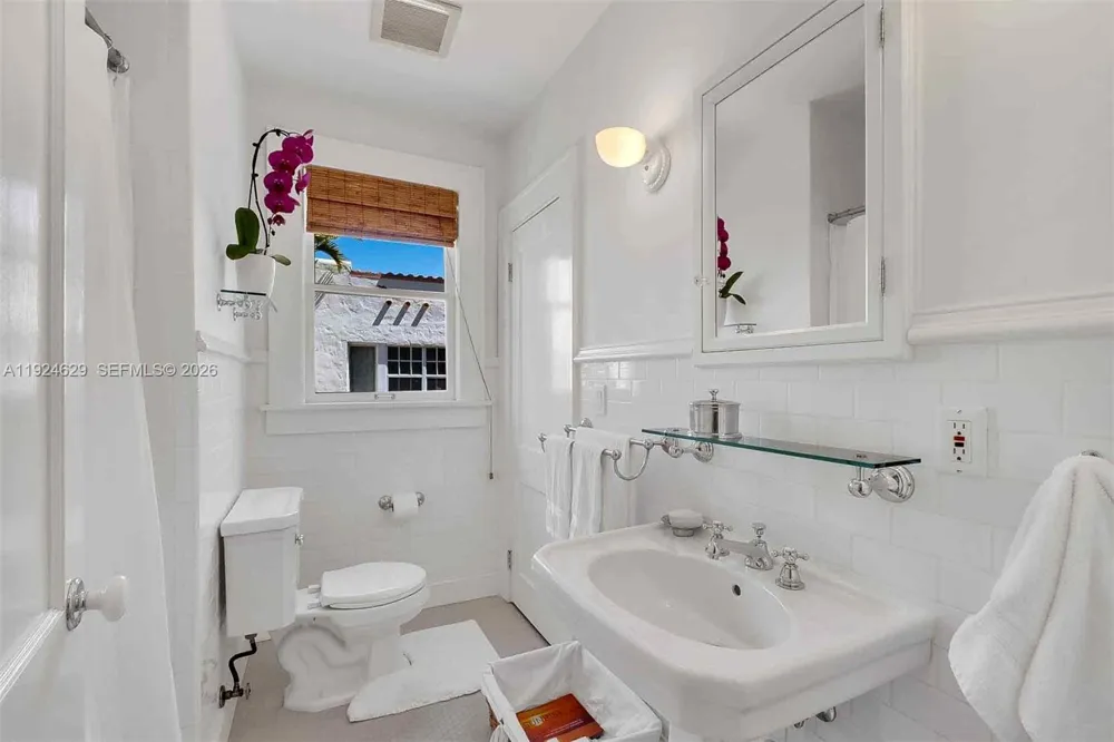 136 NE 101st St Miami Shores, FL 33138
