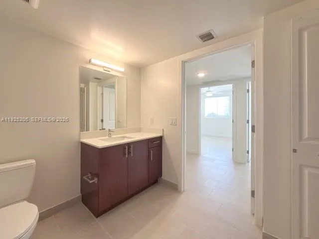 11239 NW 4th Ter #610 Sweetwater, FL 33172