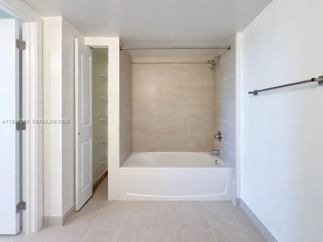 11239 NW 4th Ter #610 Sweetwater, FL 33172