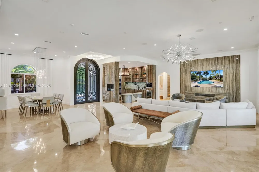 10400 SW 62nd St Miami, FL 33173