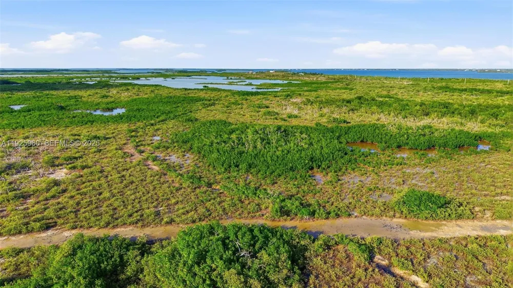 Niles Rd Key Colony, FL 33042