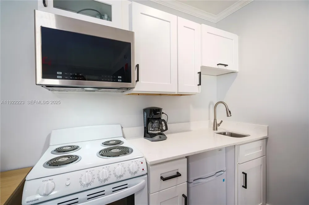 17784 Front Beach Rd #10 Panama City, FL 32413