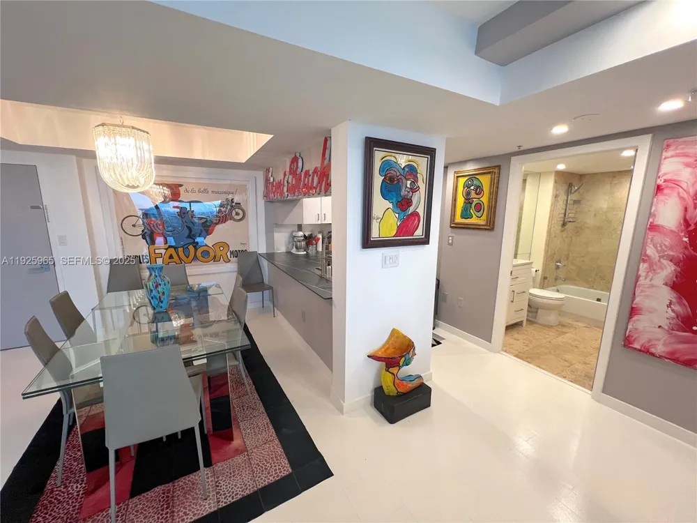 650 West Ave #2804 Miami Beach, FL 33139