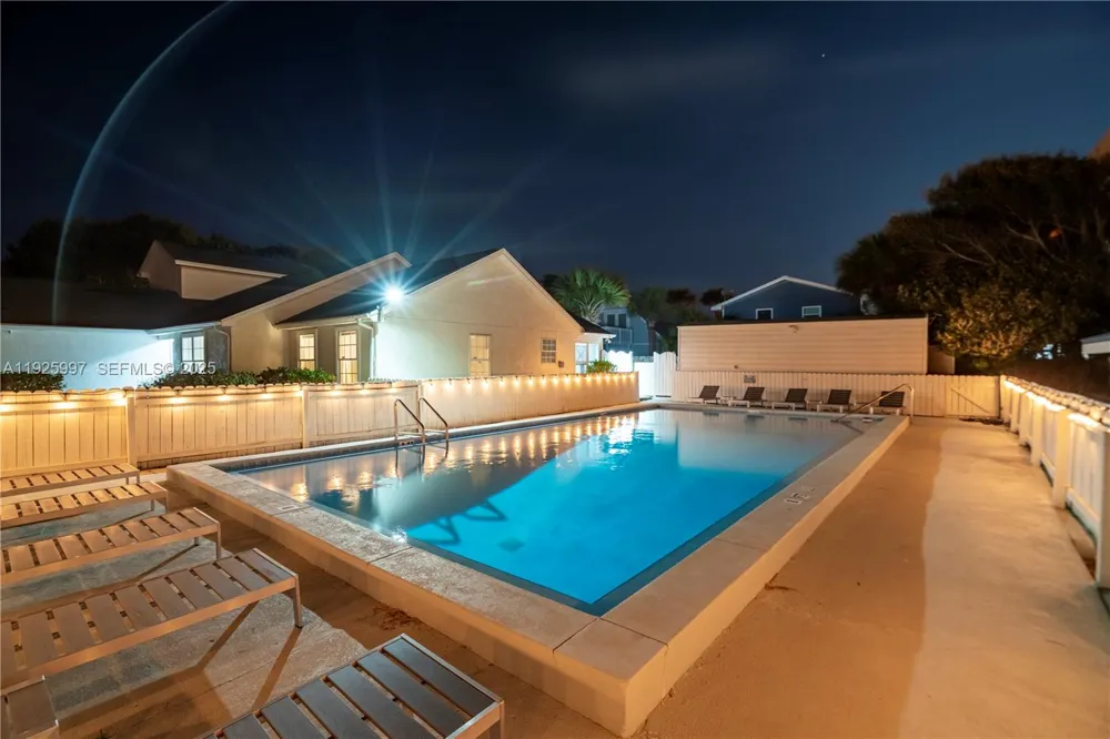 17784 Front Beach Rd #16 Panama City, FL 32413