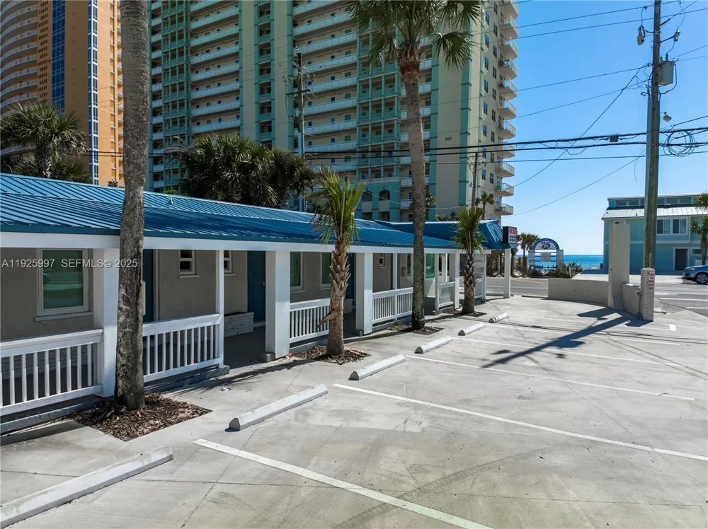 17784 Front Beach Rd #16 Panama City, FL 32413