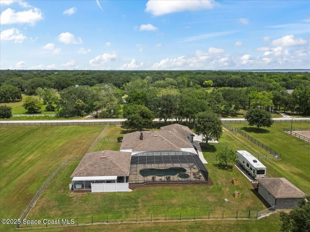 3125 Davis Road Mims, FL 32754