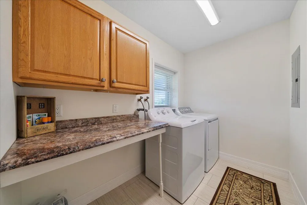 3125 Davis Road Mims, FL 32754