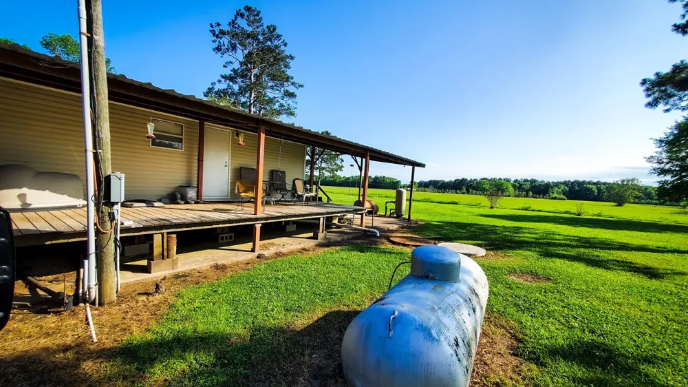 40902 Sh 105 Batson, TX 77519