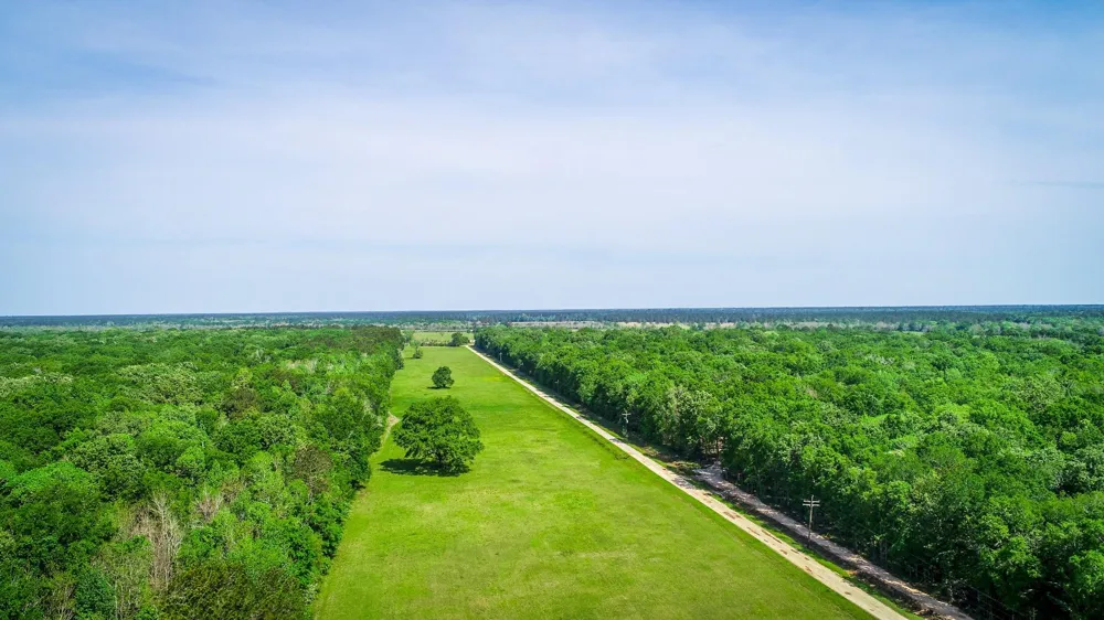 40902 Sh 105 Batson, TX 77519