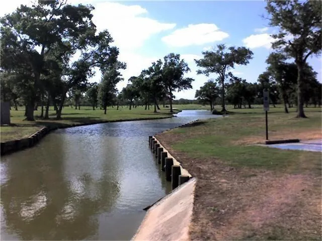 Broadway Street La Porte, TX 77571