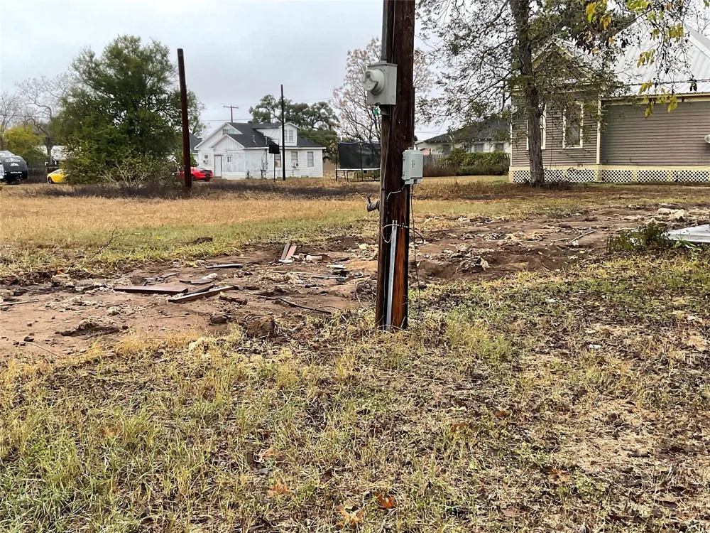 310 Stockdale Street Cuero, TX 77954