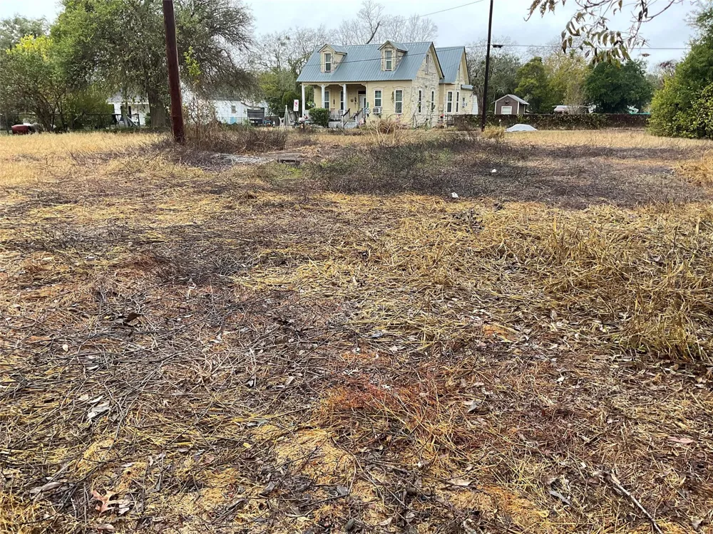 310 Stockdale Street Cuero, TX 77954