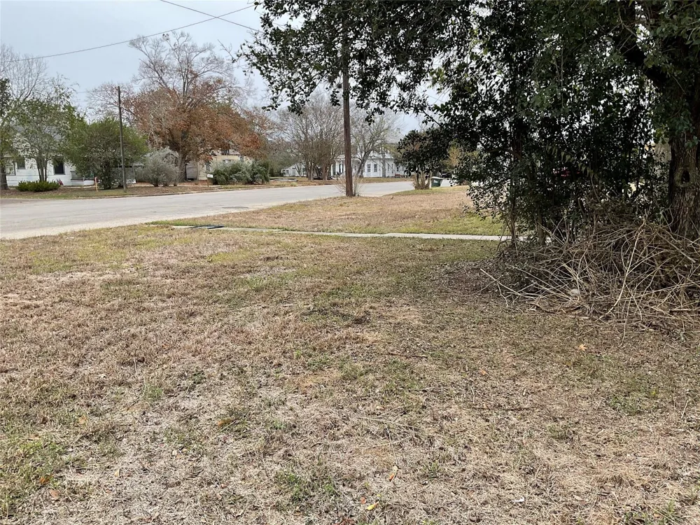 310 Stockdale Street Cuero, TX 77954
