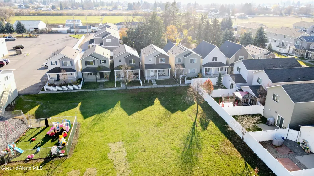 1627 E ZOEY COURT Post Falls, ID 83854