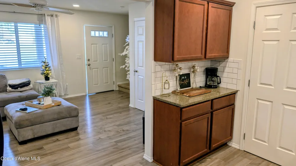 1627 E ZOEY COURT Post Falls, ID 83854