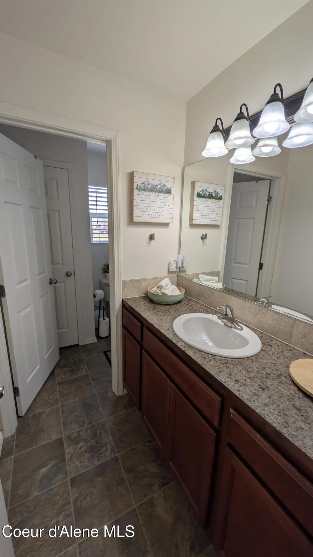 1627 E ZOEY COURT Post Falls, ID 83854