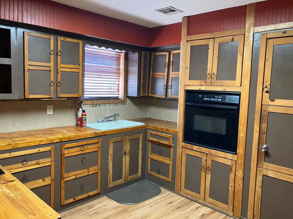 399 Pecan Street Lolita, TX 77971