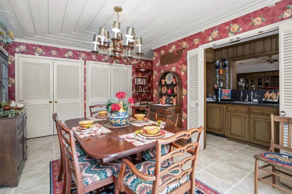 909 E Mimosa Lane Crockett, TX 75835