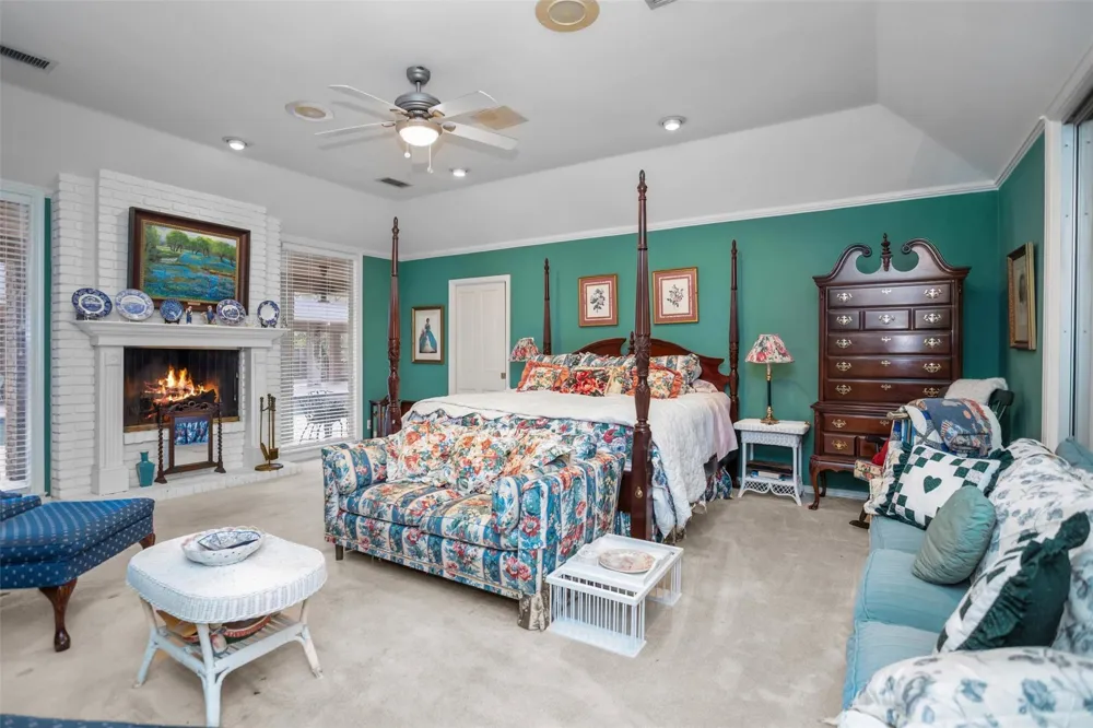 909 E Mimosa Lane Crockett, TX 75835