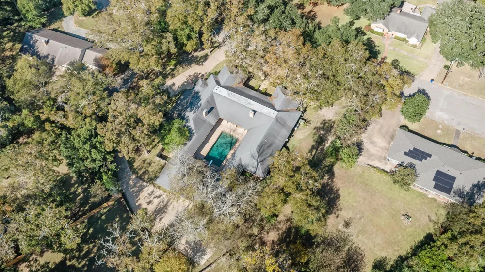 909 E Mimosa Lane Crockett, TX 75835