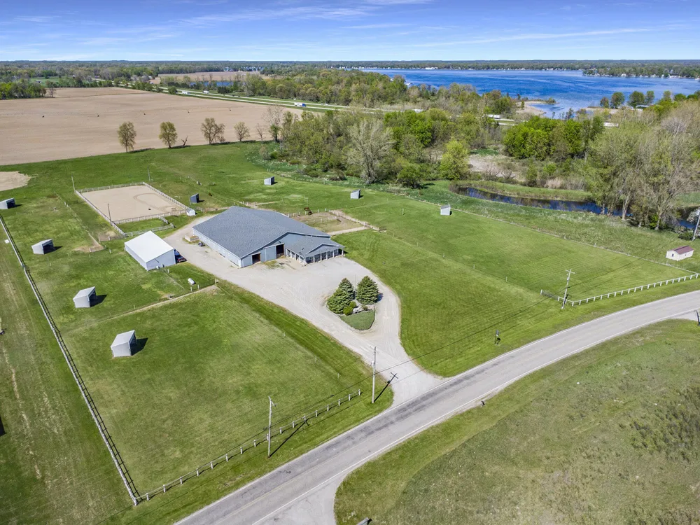 390 Iyopawa Road Kinderhook Township, MI 49036