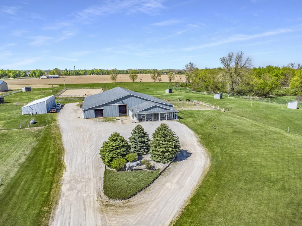 390 Iyopawa Road Kinderhook Township, MI 49036