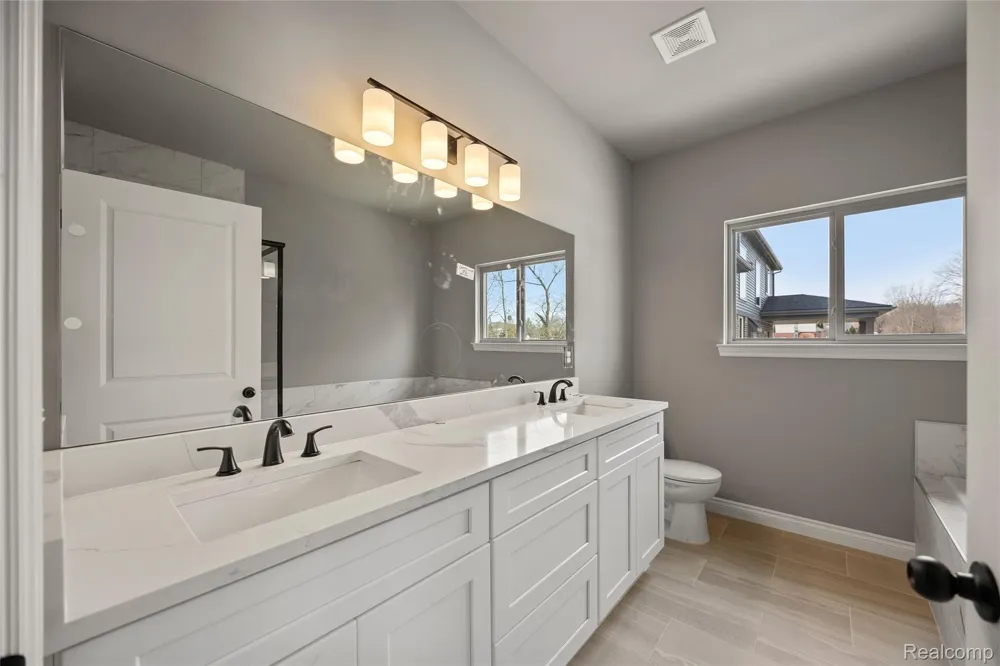 7120 Dryden Road Almont Township, MI 48003